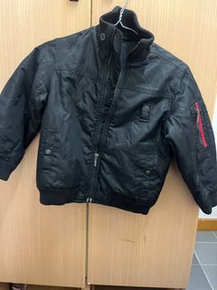 （分類：）位於 。 由 kai_wren21 提交（商品編號 1271502876，圖片 1）。簡介： 。