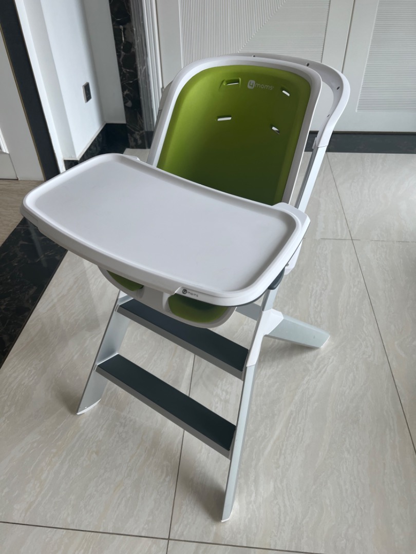 Magnetic shop high chair
