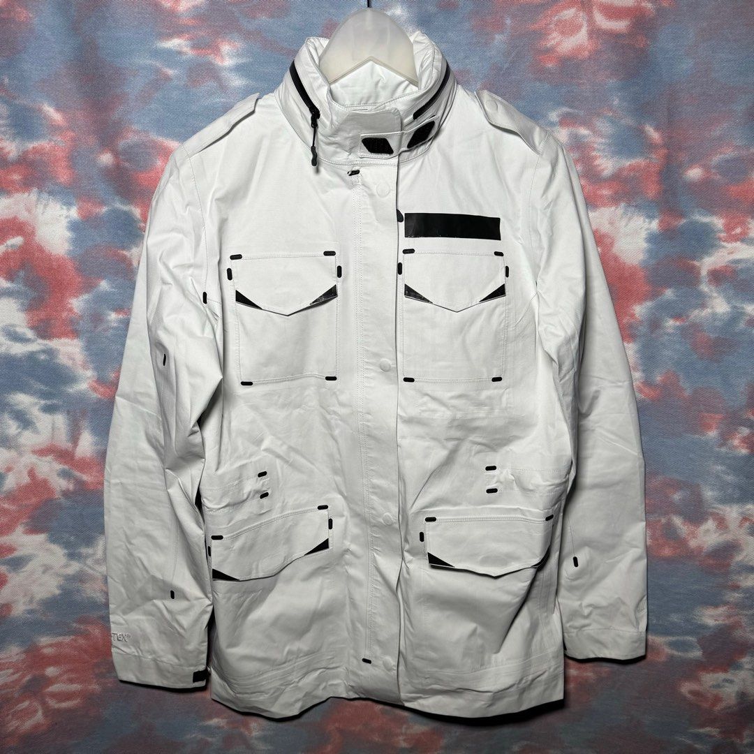 90 new nike sportwear M65 Gore tex Jacket white 2.5 layer size M