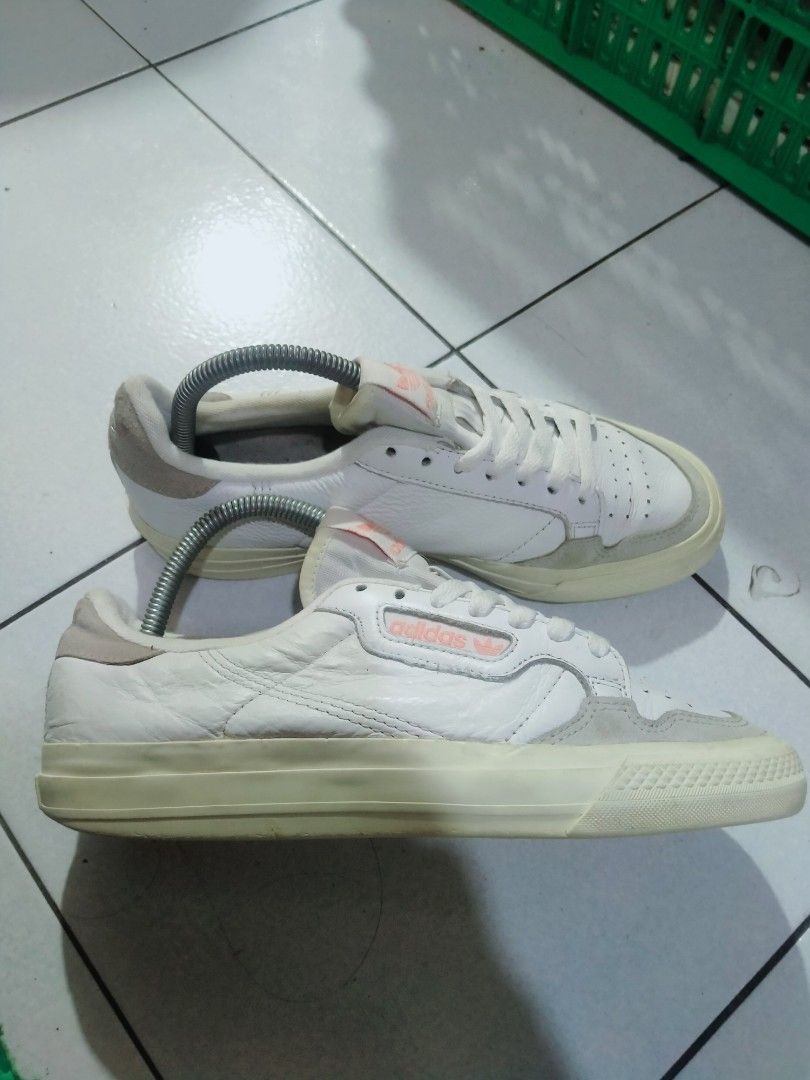 Adidas continental size 39