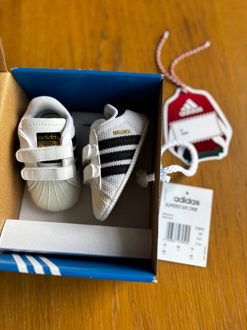 Superstar crib bebe top