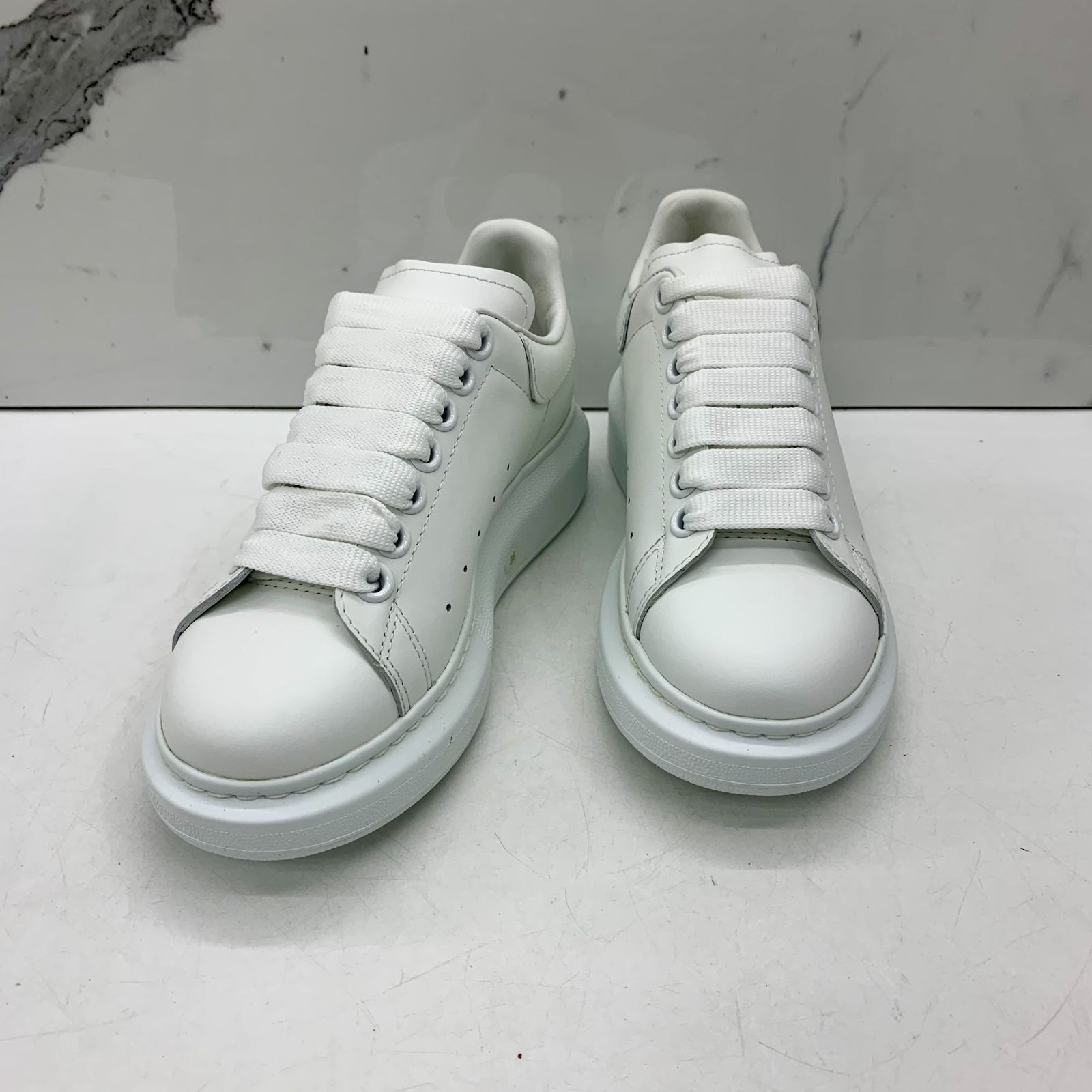 ALEXANDER MCQUEEN WHITE PLATFORM 34 SNEAKER 237042626 KM
