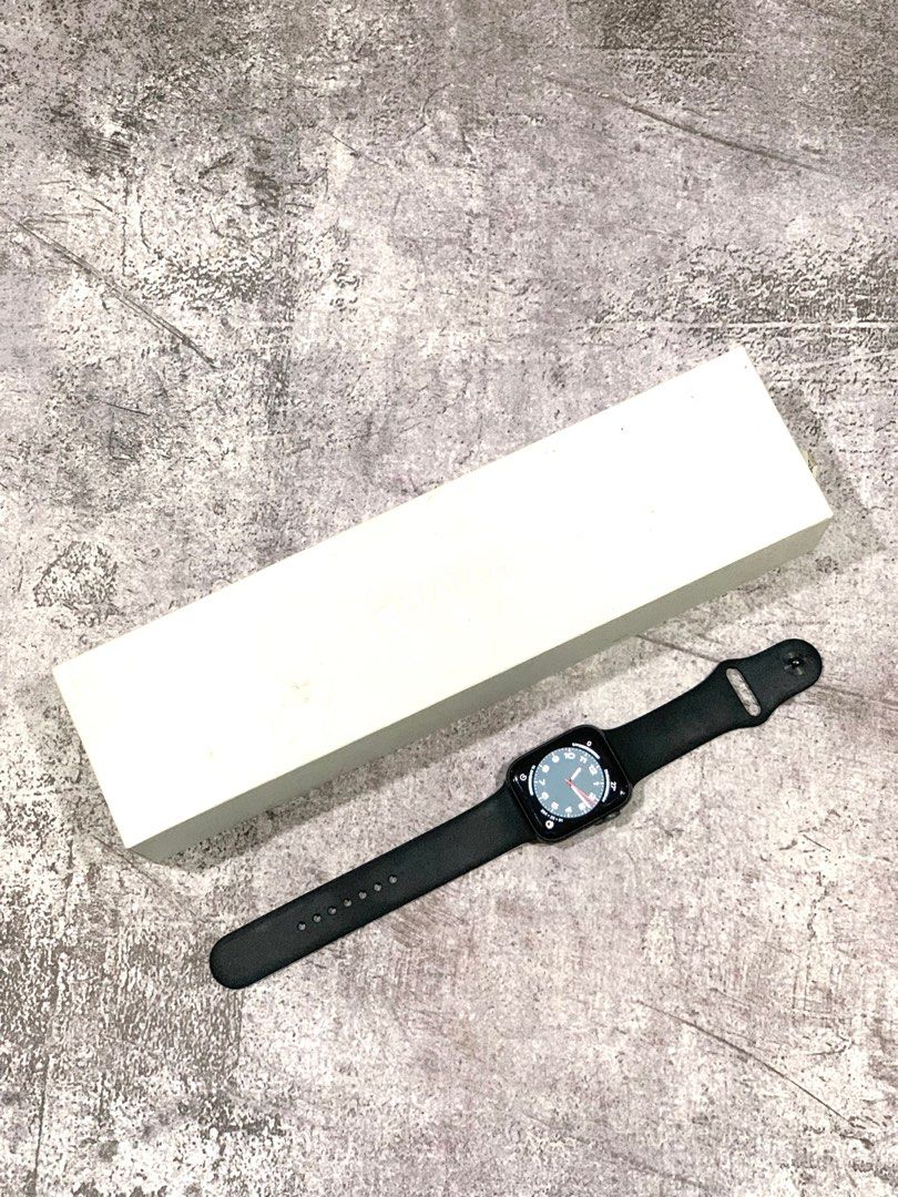 Apple Watch Series 5 44mm Space Grey Ex Ibox Barang Mewah Jam