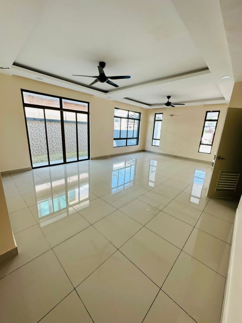 Bandar Putra Kulai 2 Sty Semi D,Renovated,Jalan Ceria,Kulai, Property