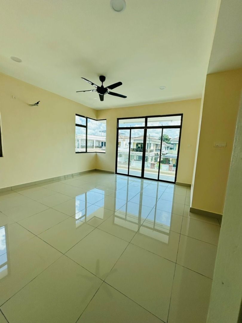 Bandar Putra Kulai 2 Sty Semi D,Renovated,Jalan Ceria,Kulai, Property