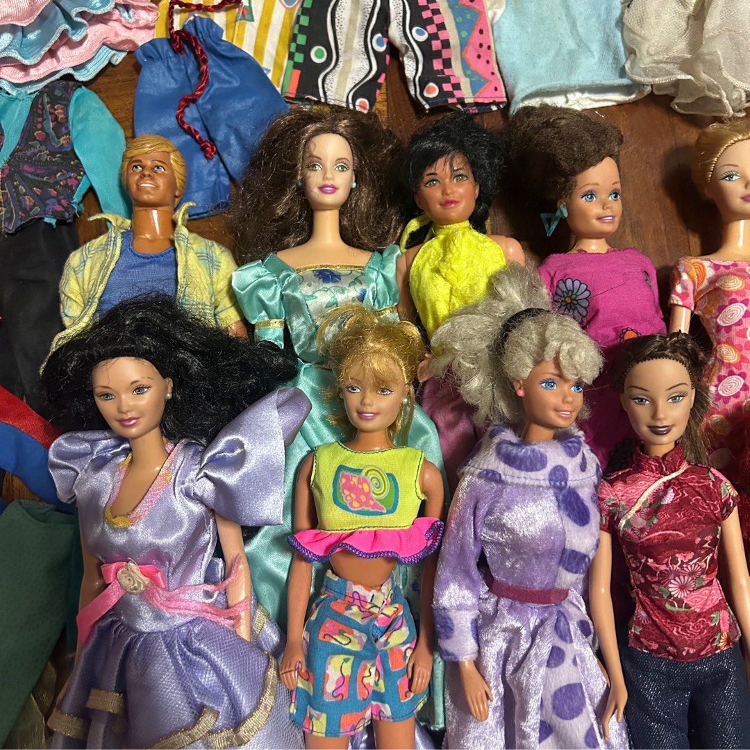 Barbie Dolls from 1990s early 2000s 4 dolls left