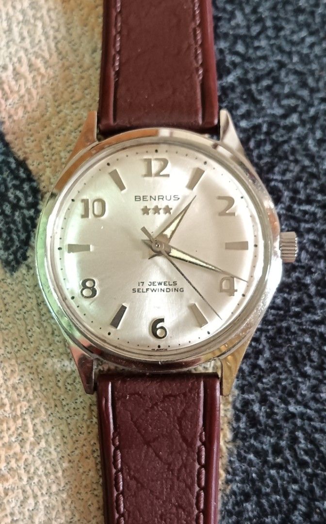 Benrus vintage Swiss Made Kunci Men s Fashion Watches