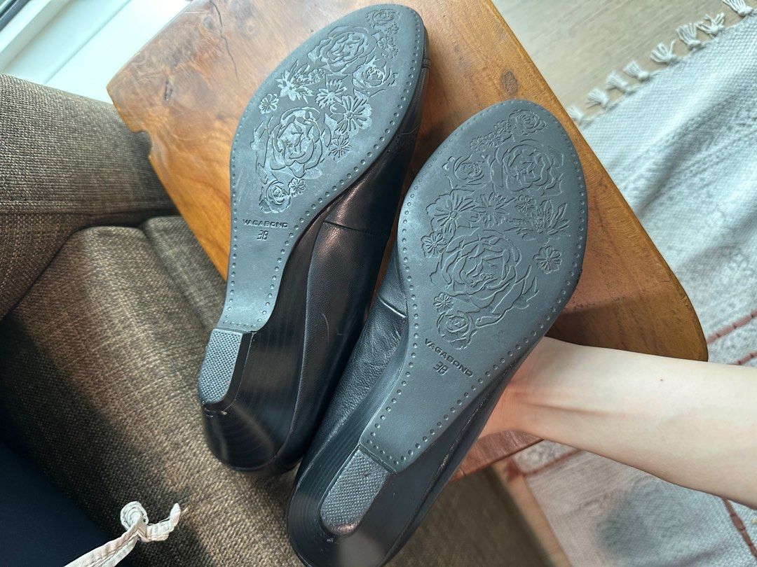 Vagabond wedges online