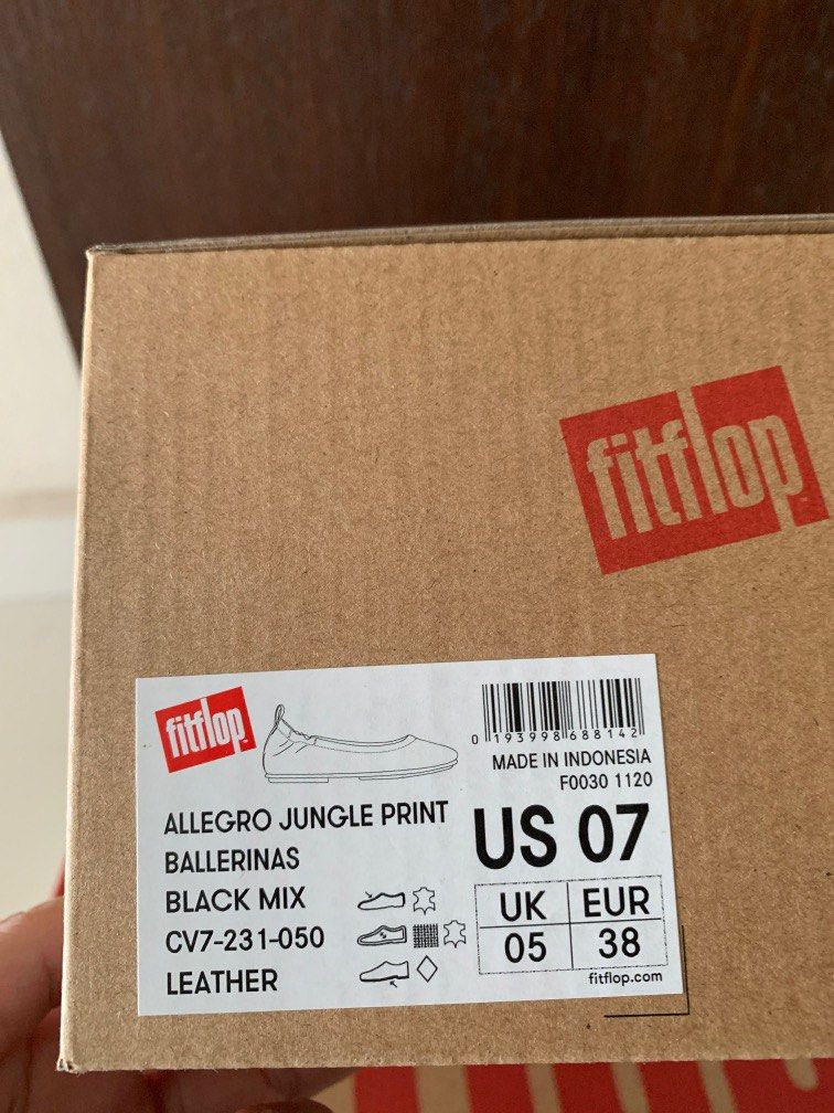 All black jungle ballet flats top