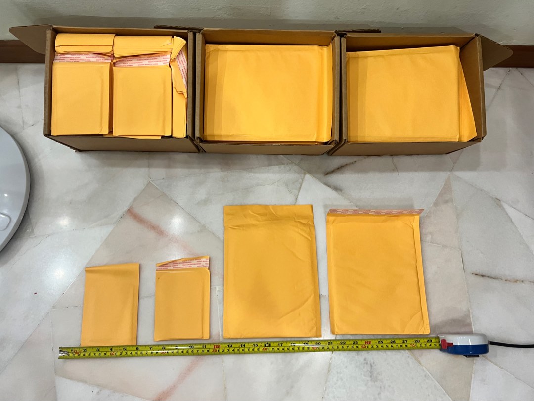 Bubble Wrap Envelope, Hobbies & Toys, Stationery & Craft, Craft