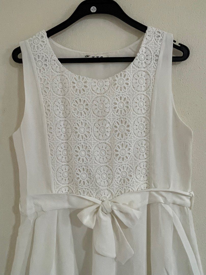 Girls white sleeveless dress discount