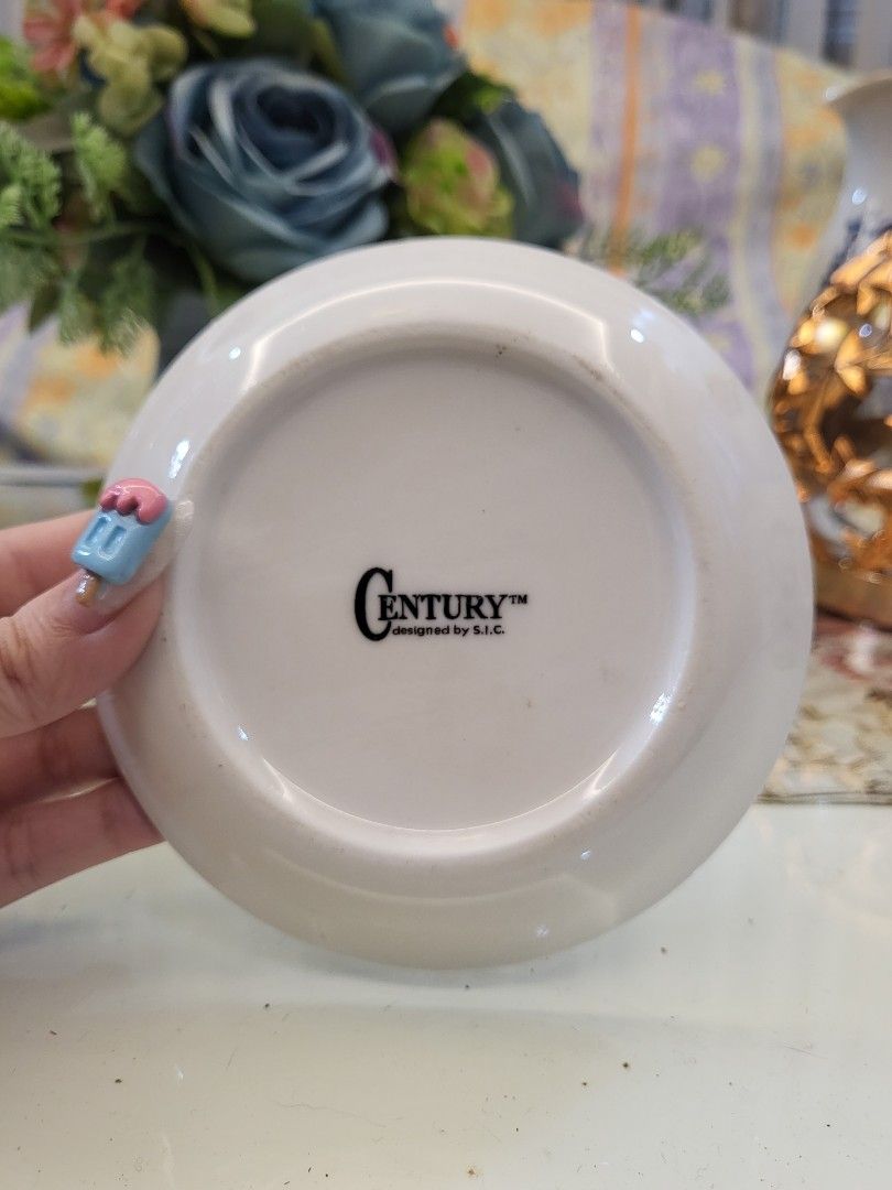Century Cat 2 Pcs. Saucer Plate (Category: Dinnerware & Cutlery) located in San Fernando. Submitted by jpmarketplace2023 (Listing ID 1271869119, Image 2). Description: -Century cat 2 pcs. saucer plate for only PHP280 -Authentic from Japan.