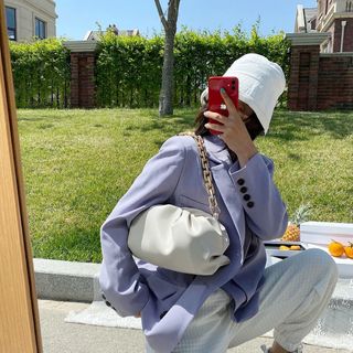 (Category: ) located in . Submitted by cljy99 (Listing ID 1271840462, Image 1). Description: .