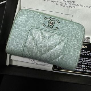 （分類：）位於 。 由 molllllyyyyy 提交（商品編號 1271686912，圖片 1）。簡介： 。