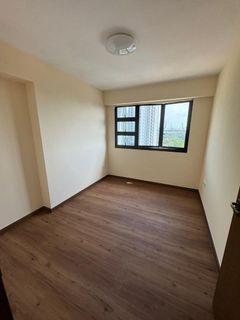 (Category: ) located in . Submitted by direct.contractors (Listing ID 1271919557, Image 1). Description: .