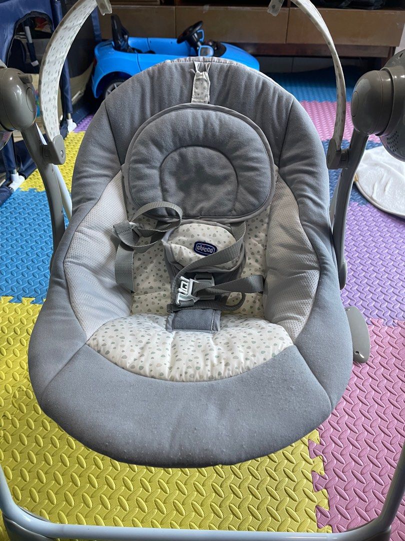 Chicco hotsell swing seat