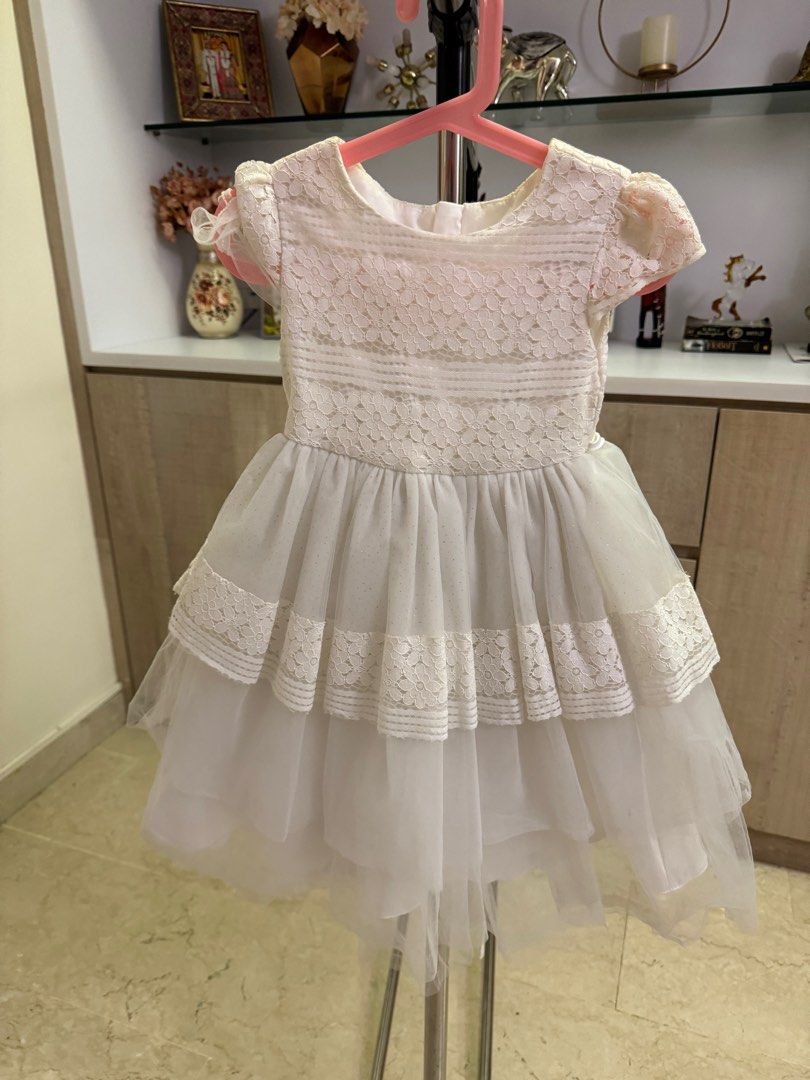 White frock for new arrivals 4 year girl