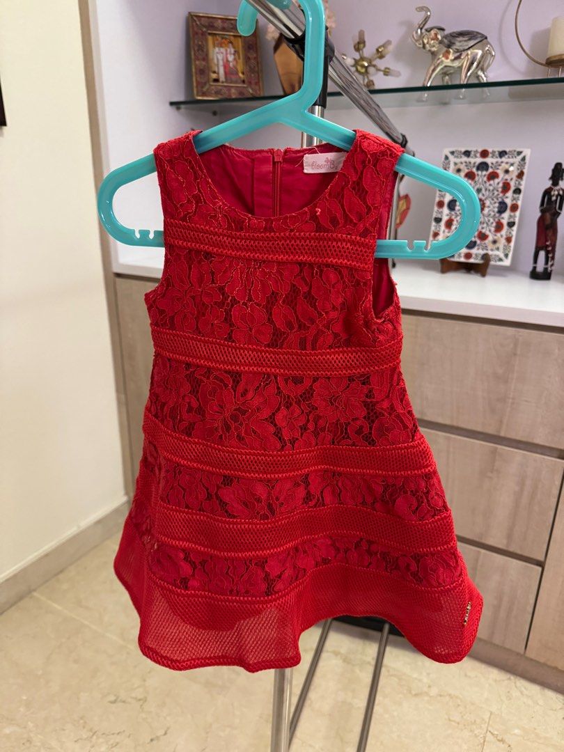 Red dress for new arrivals 2 years old girl