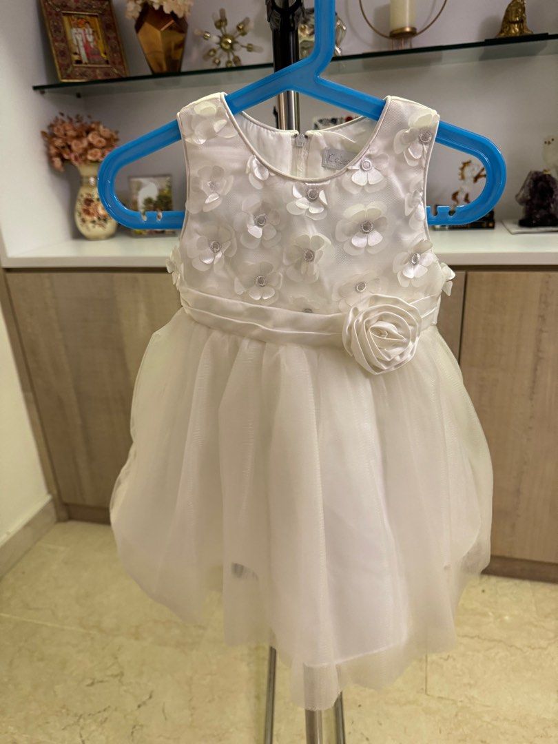 White clearance frock girl