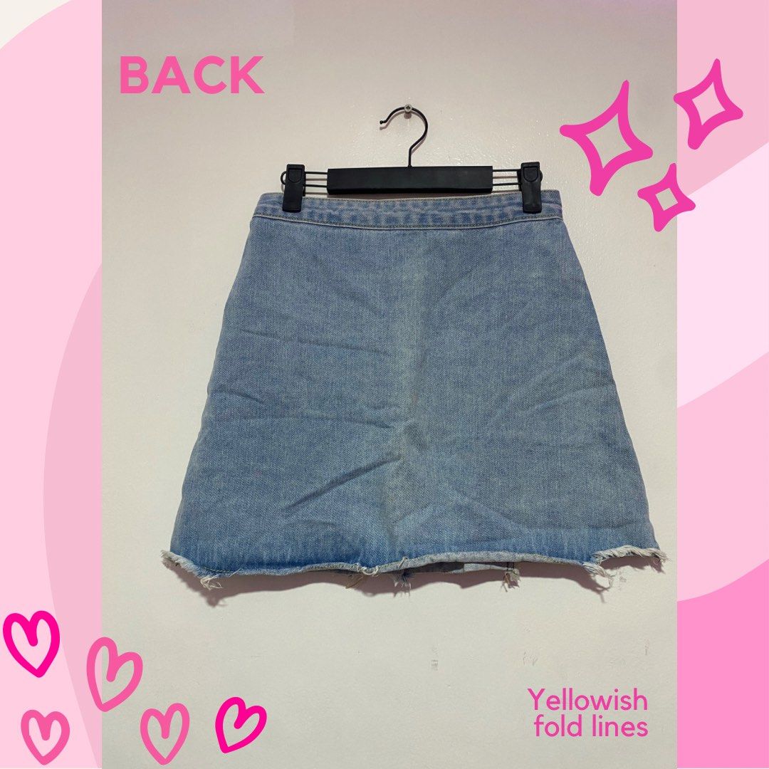 Denim Wrap Around Skirt (Category: Skirts) located in Quezon City. Submitted by cluelessclutter (Listing ID 1271758573, Image 2). Description: Wrap-around denim skirt ✨ ‼️ WITH YELLOWISH FOLD LINES due to long-time storage Perfect for kikay OOTDs and preppy vibes! 💖 1. Please manage your expectations. These are PERSONAL preloved items (not from bales) so there might be MINIMAL signs of usage and/or stains. ✨ 2. Actual item color may be affected 