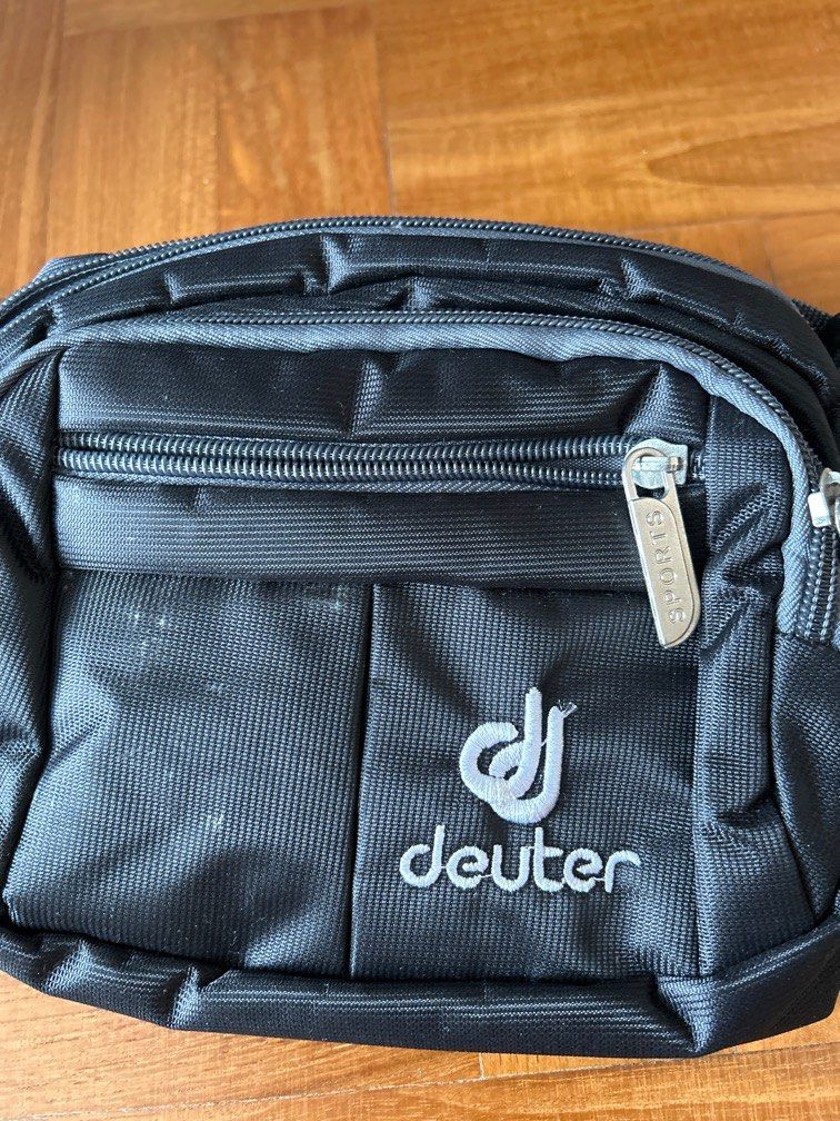 Deuter pouch hotsell