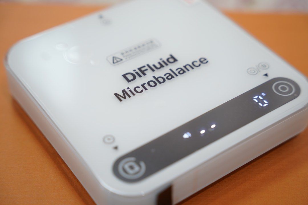 REVIEW DiFluid R2 Extract Refractometer & Microbalance Scale 