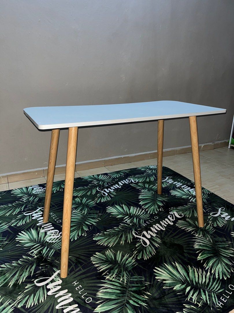 Table (Category: Other Home Furniture) located in Shah Alam. Submitted by feyshui (Listing ID 1271816341, Image 1). Description: Moving house furniture to let go. Table for sale. Used. Pls refer to the photo for measurements. Easy to dismantle. Table only. Can fit into small vehicle to pickup. Delivery arrange by buyer. If serious buyer lock with deposit, if cancel deposit burn..