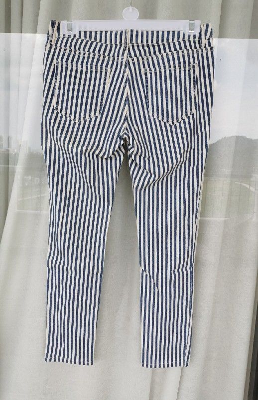 Forever 21 Striped Pants