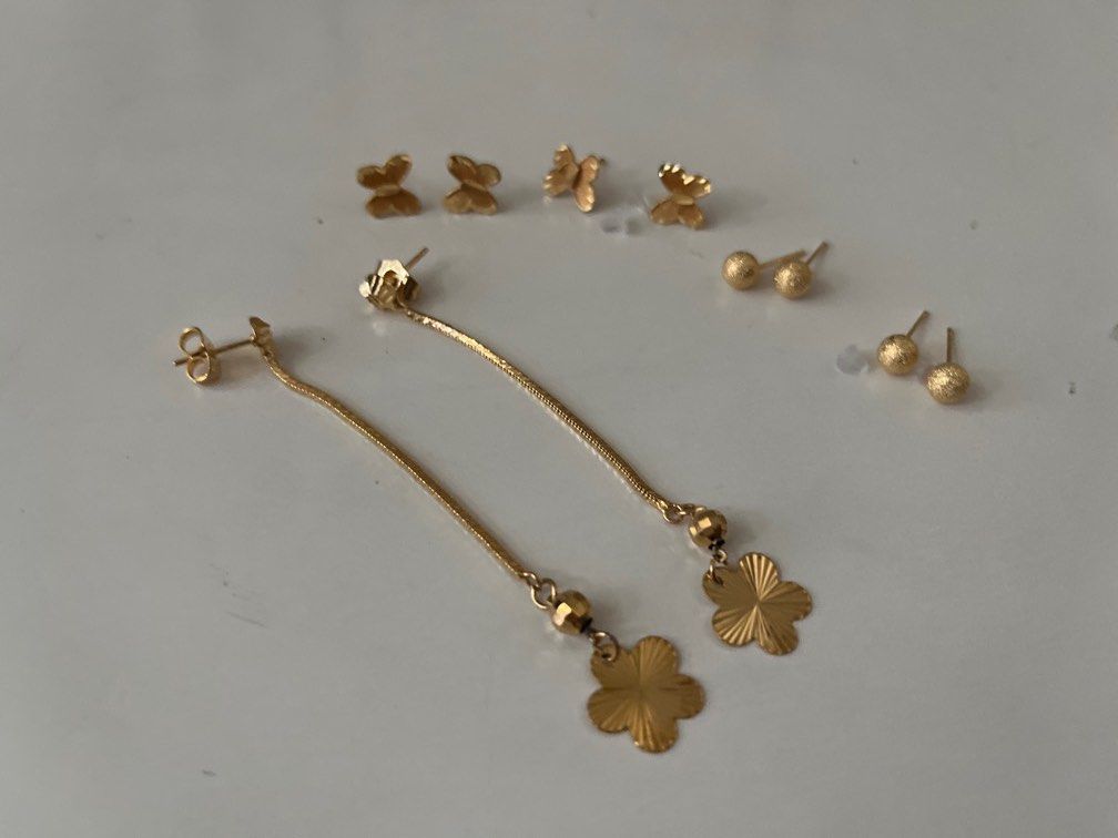 Gold earrings costume jewellery on sale