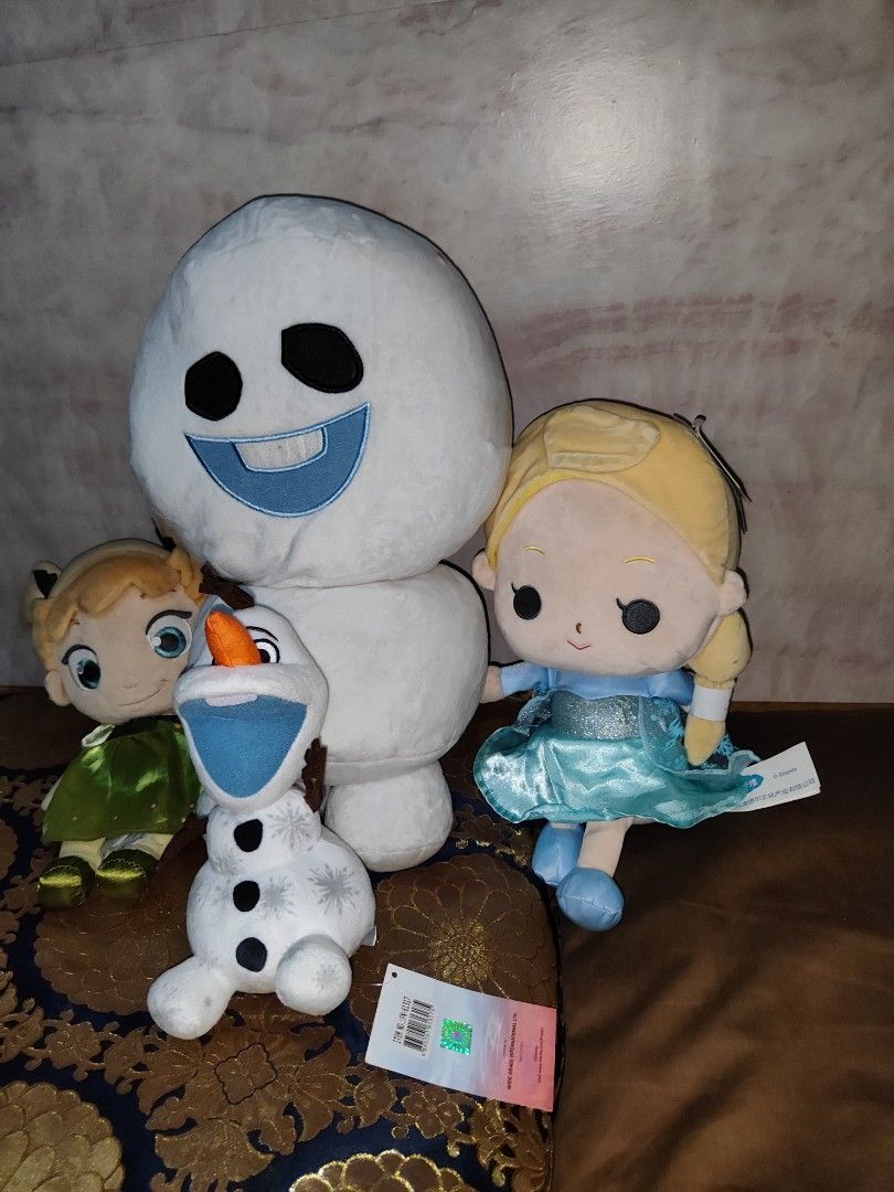 Frozen Bundle Plushie Toys, Hobbies & Toys, Toys & Games on Carousell