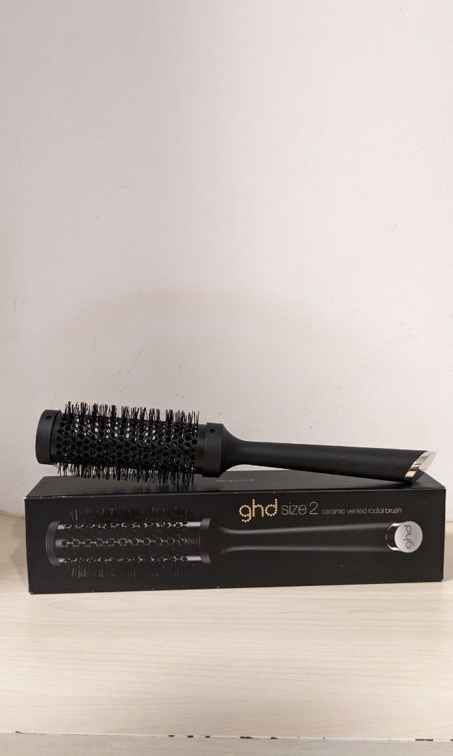 Ghd ceramic vented radial brush size 2 Beauty Personal Care
