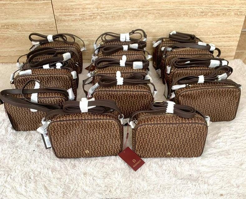 Harga aigner bag sale