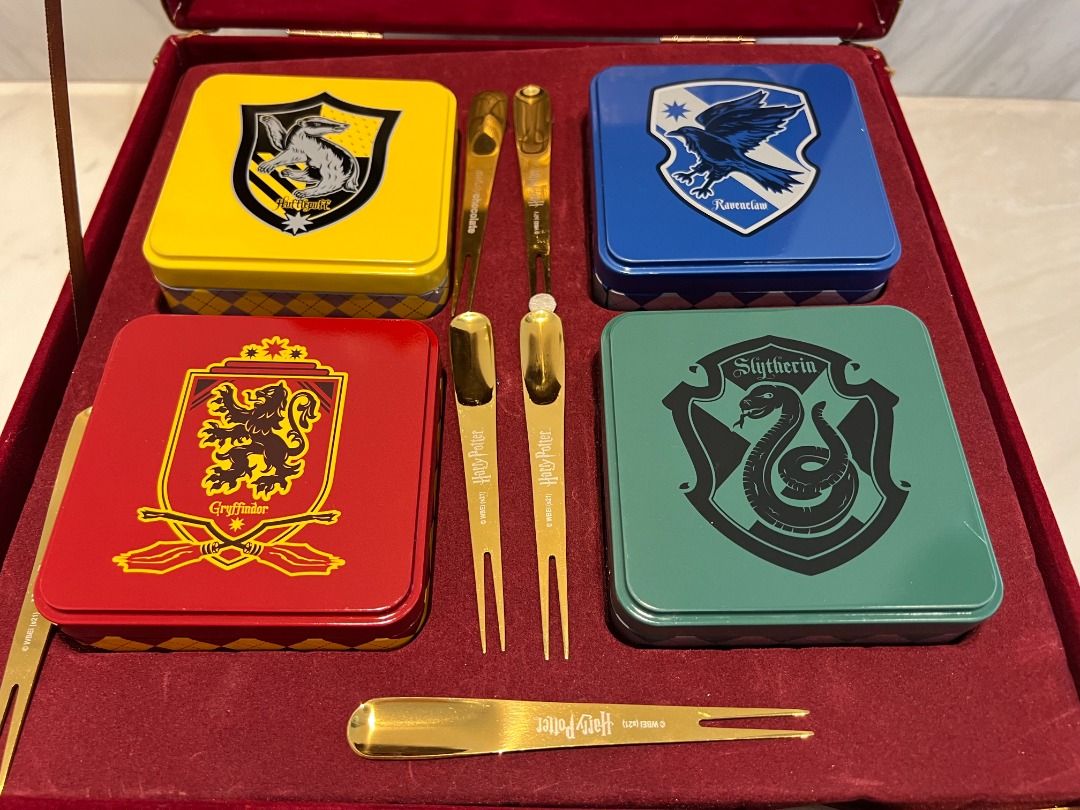 Harry Potter Collectors Box, Hobbies & Toys, Memorabilia & Collectibles