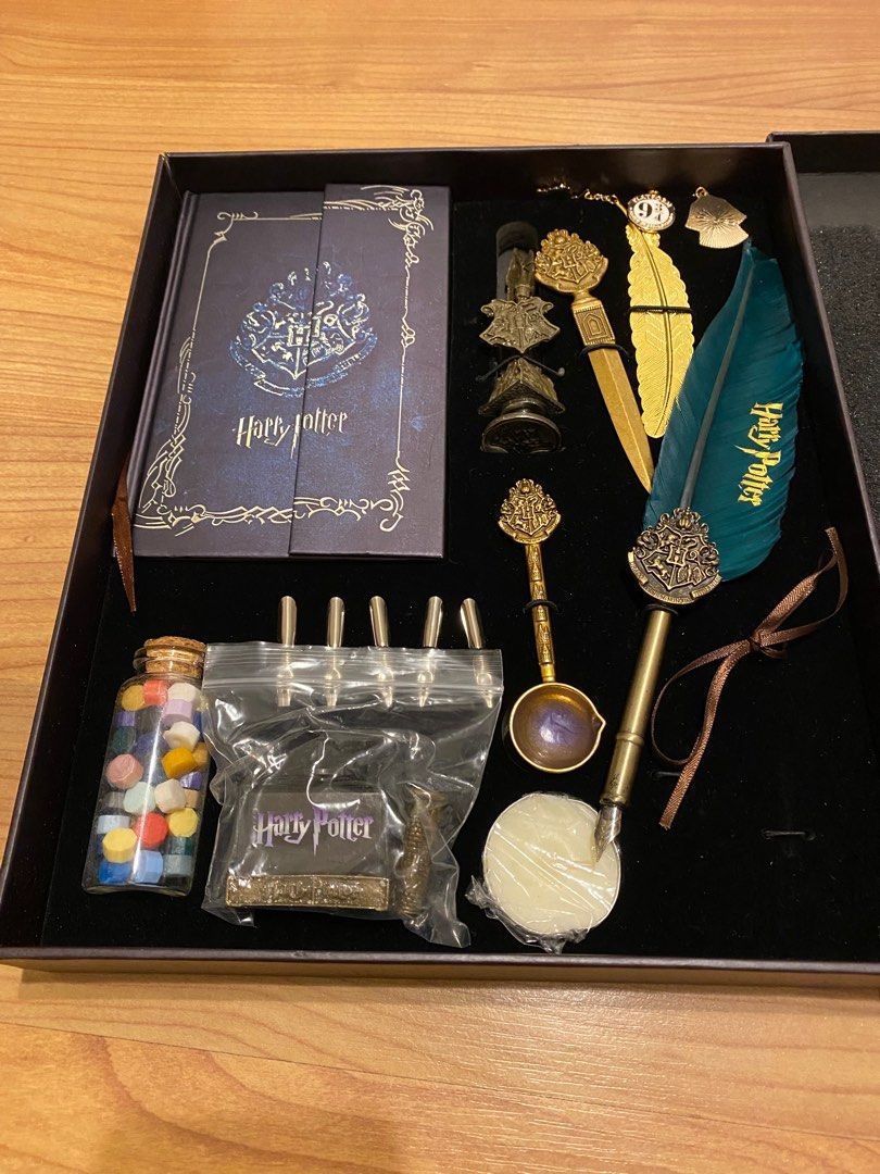 Harry Potter Marauders Map Magic Pen Deluxe set, Hobbies & Toys ...