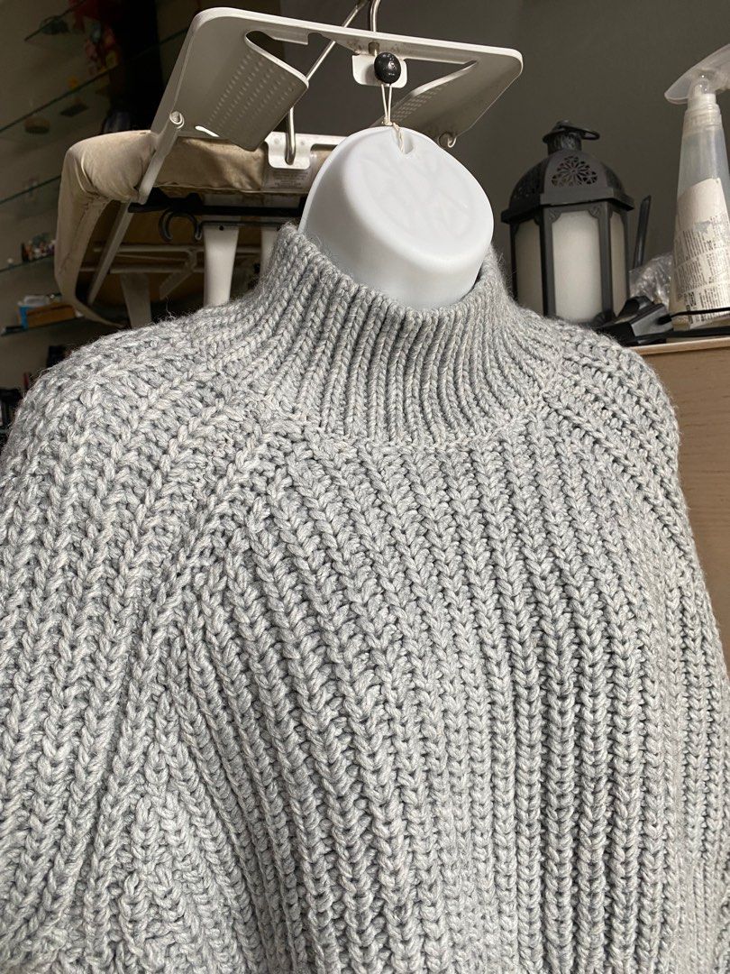 Thick knit turtleneck hotsell