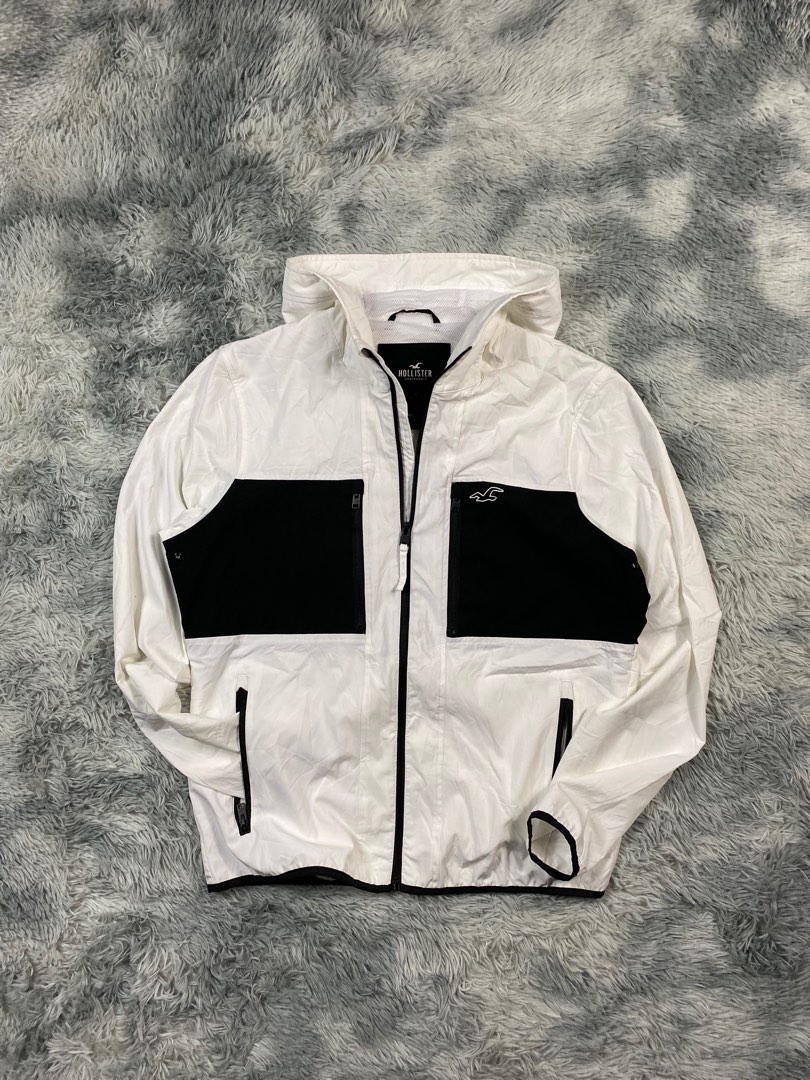 Hollister full zip windbreaker discount