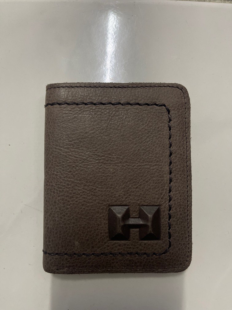 Men's under armour sales wallet