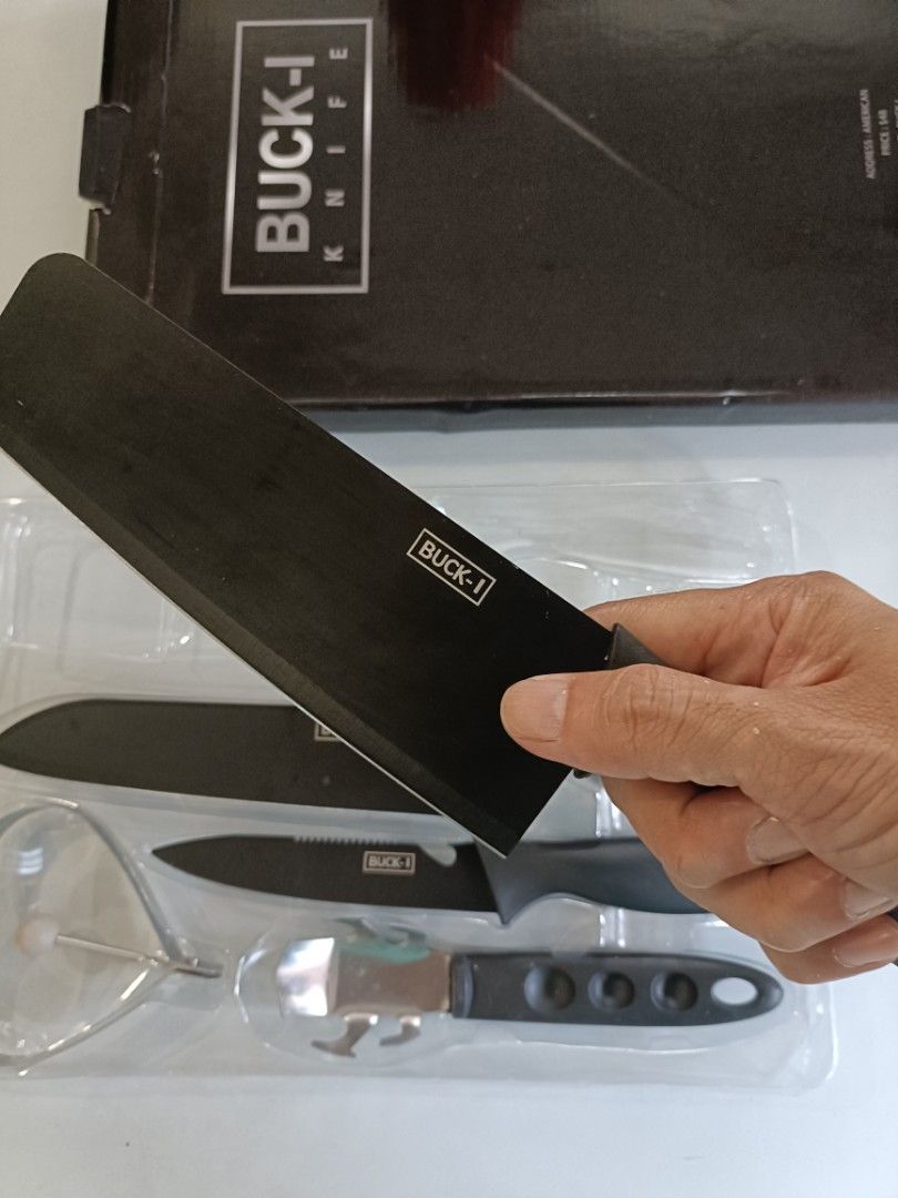 Knife set kitchen knives (Category: Knives & Chopping Boards) located in Las Pinas. Submitted by benjamintravis (Listing ID 1271914857, Image 1). Description: Kitchen Knives set knife Gcash accepted. Item pick-up in Las Pinas. Thank you..