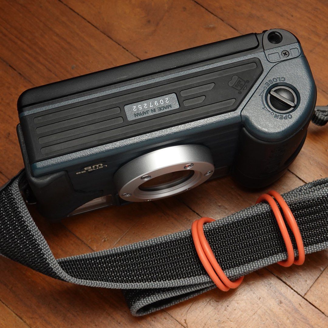 Konica Work Camera Konica Genba Kantoku 28 WB (Konica Site Supervisor) film camera ...
