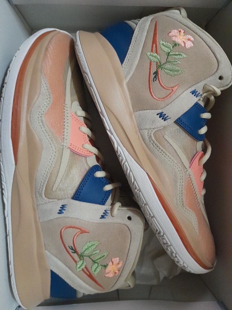 Kyrie irving hot sale shoes floral