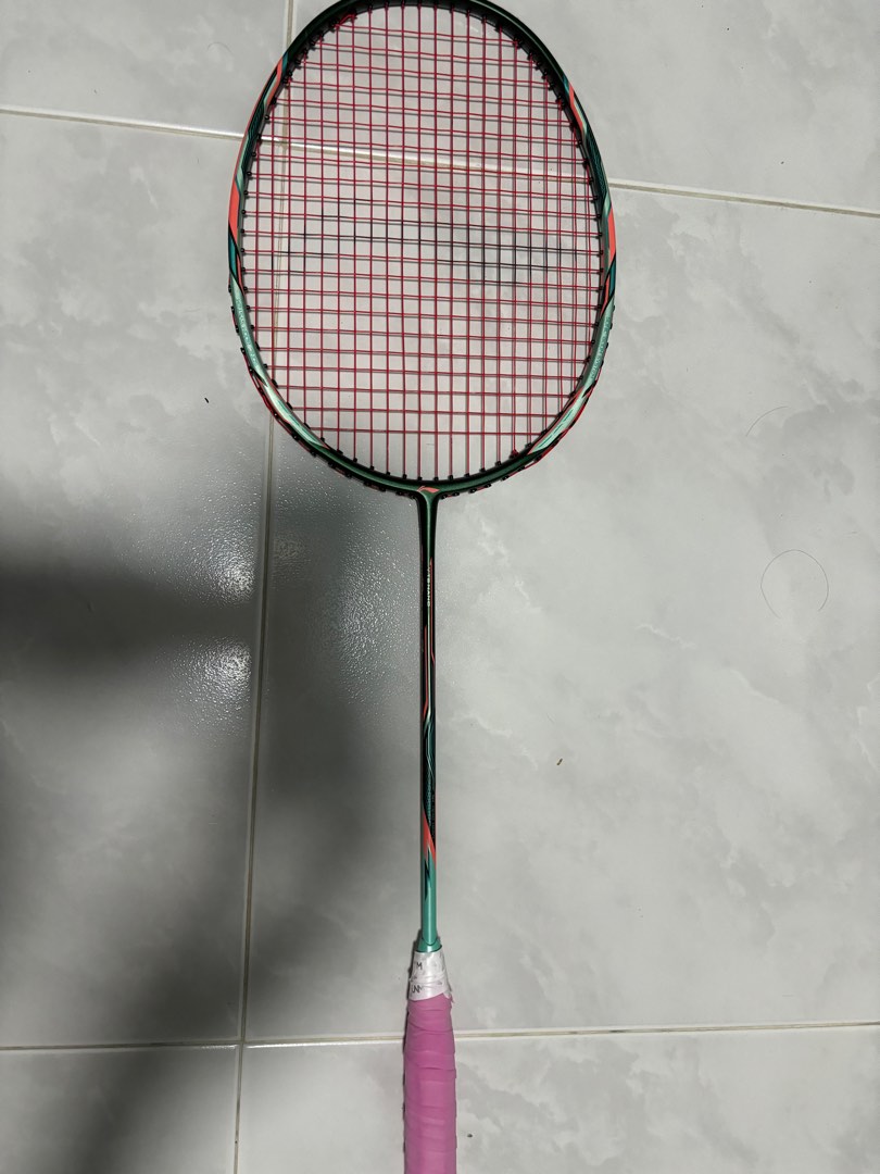 Lining tectonic 3, Sports Equipment, Sports & Games, Racket & Ball ...