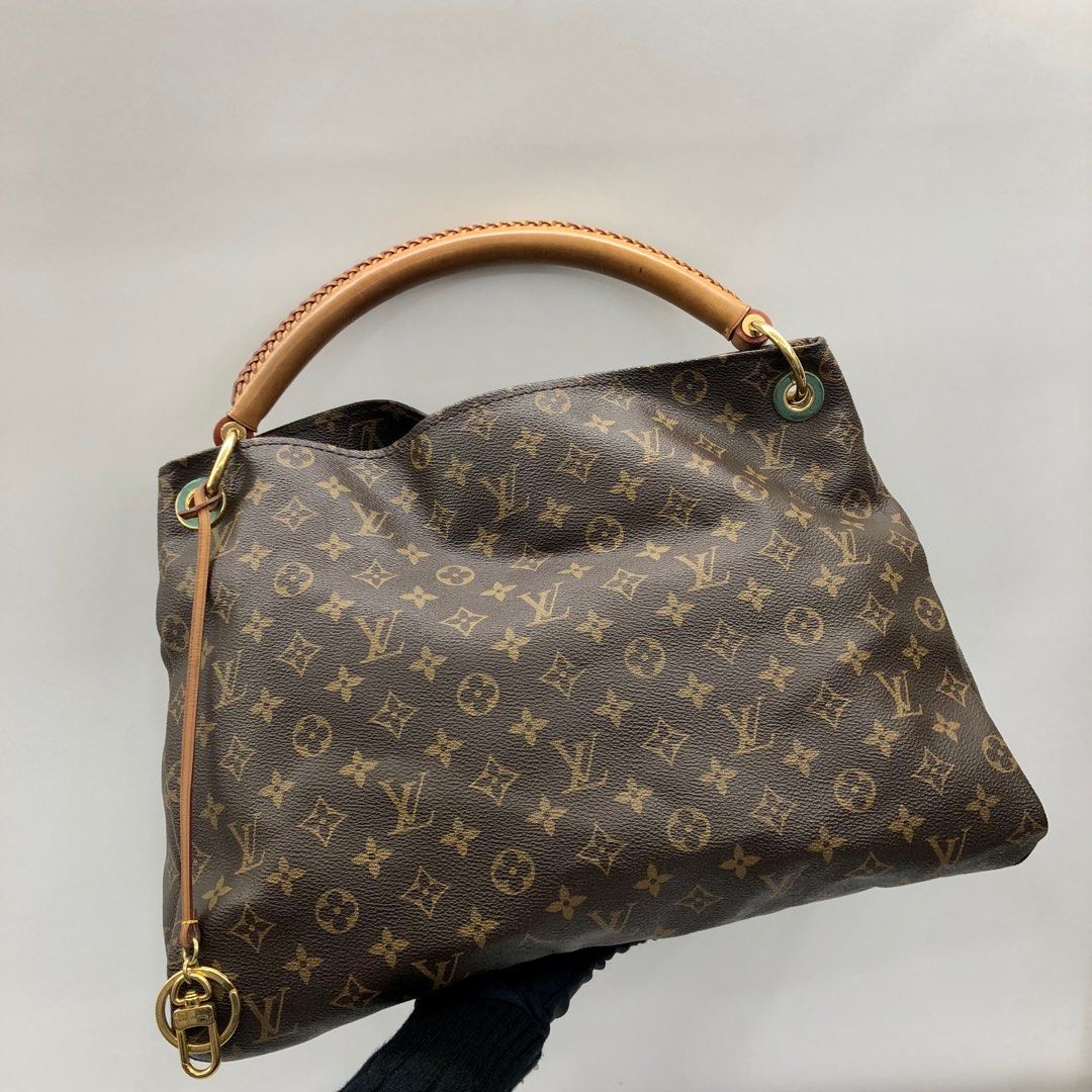Used louis vuitton outlet artsy bag