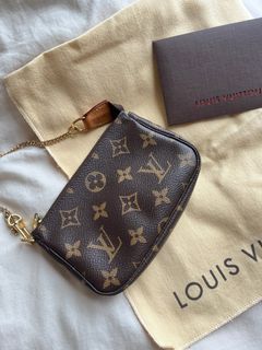 （分類：）位於 。 由 hellojas_mine 提交（商品編號 1271756247，圖片 1）。簡介： 。