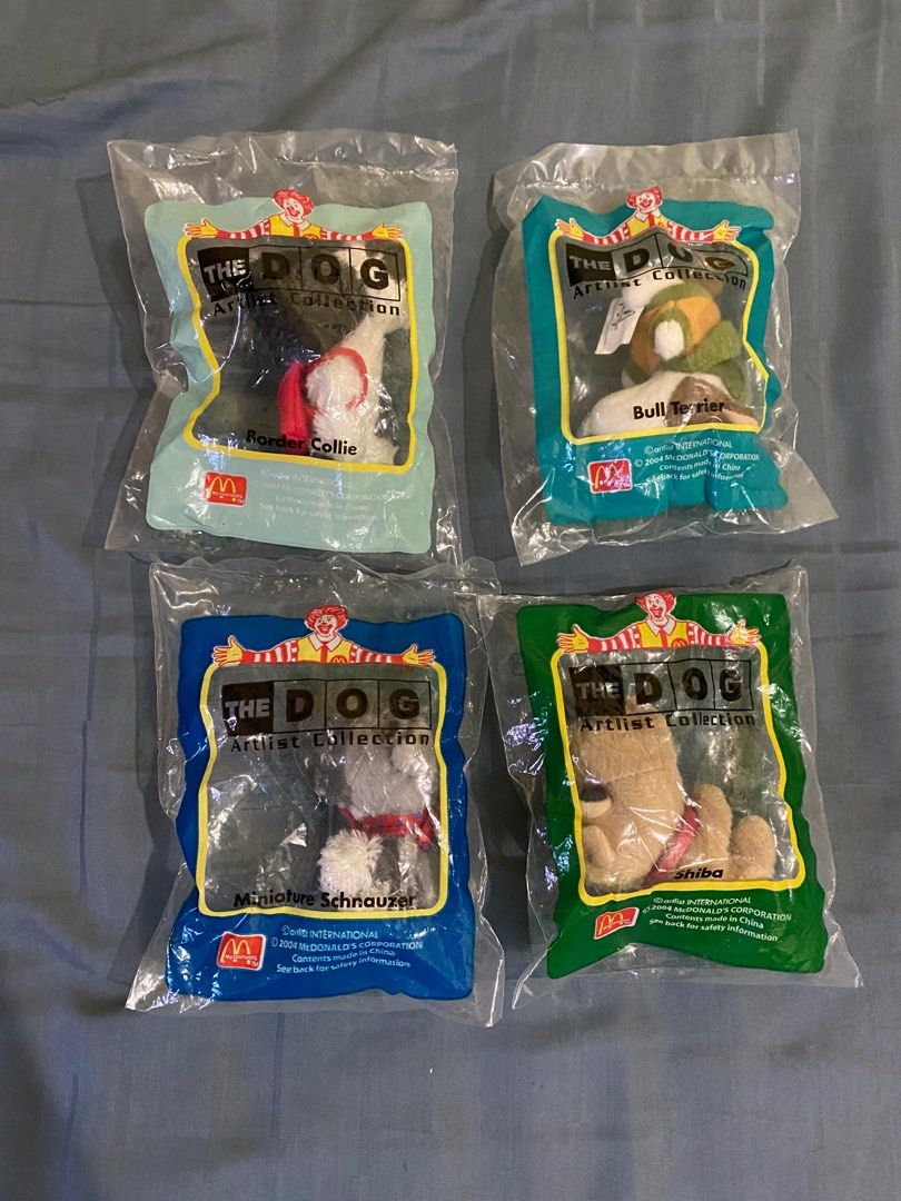 Macdonald's 2004 The Dog Artist Collection Vintage Happy Meal Toy