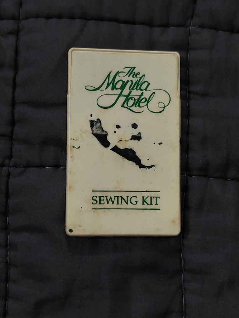 Manila hotel sewing kit, Hobbies & Toys, Memorabilia & Collectibles