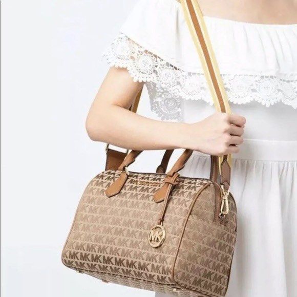 Michael kors bedford lg shop duffle satchel