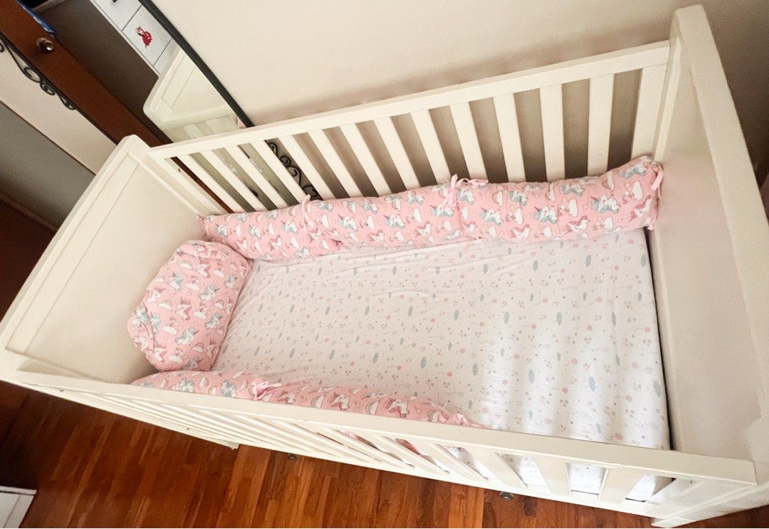 Mint condition Silver Cross Nostalgia Baby Cot & Convertible Toddler