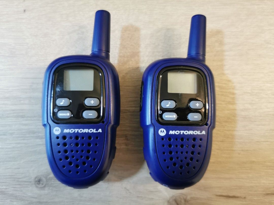 Motorola Walkie Talkie, Mobile Phones & Gadgets, WalkieTalkie on Carousell