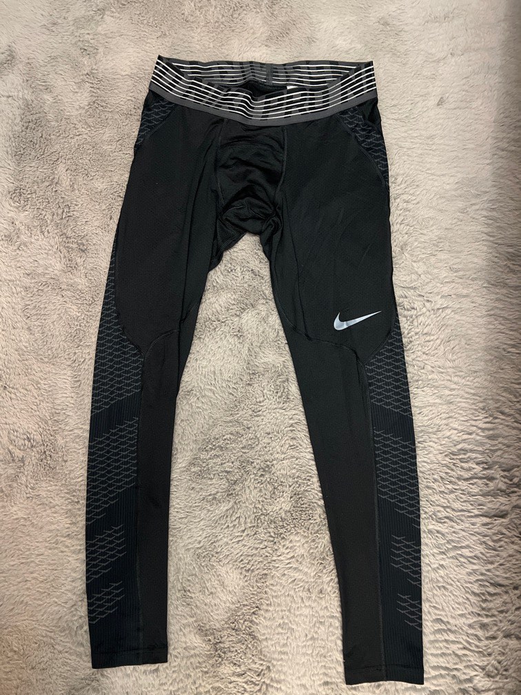 Gymshark GLOBAL LIFTING OVERSIZED JOGGERS, 男裝, 褲＆半截裙, 運動褲- Carousell