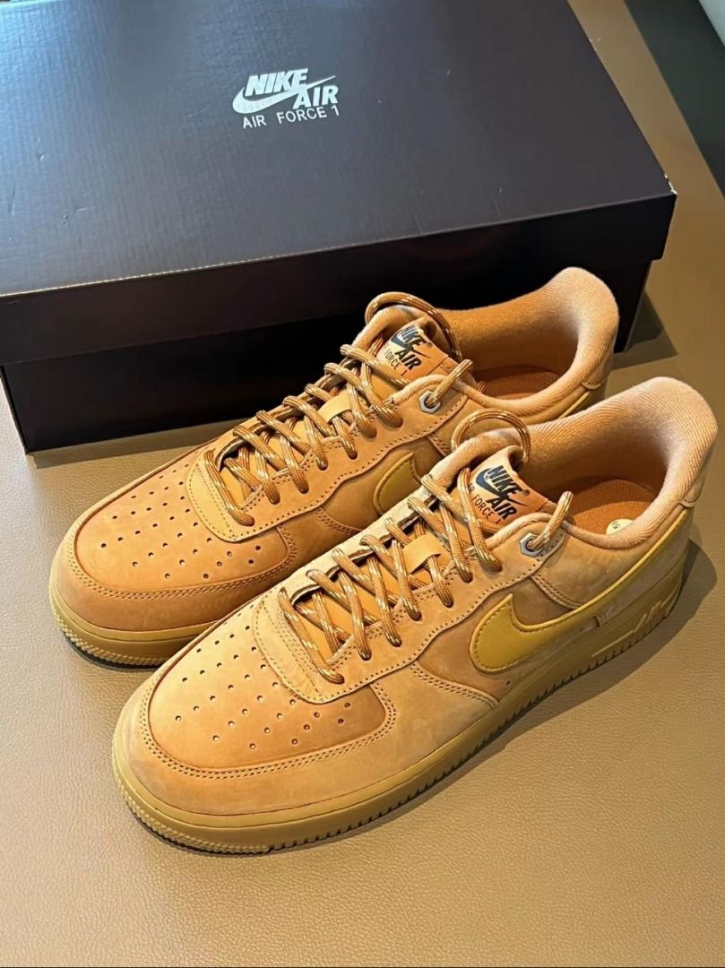 Nike Air Force 1 Low 07 LV8